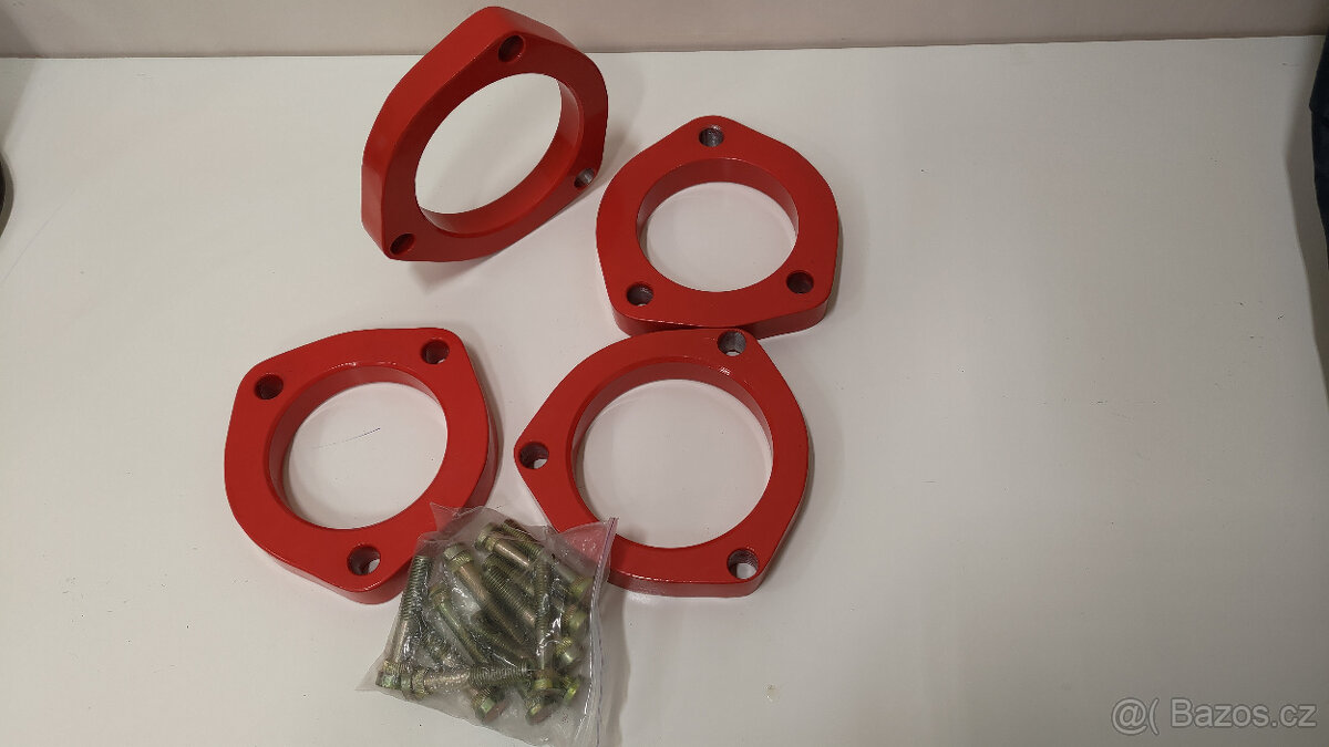 Distanční podložky: Toyota, zvýšení podvozku - 2