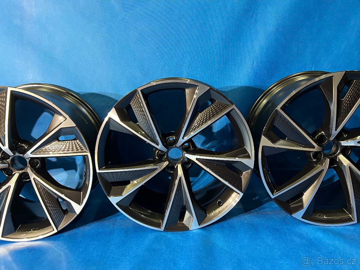 NOVÉ originální ALU disky Audi RS7 - 2