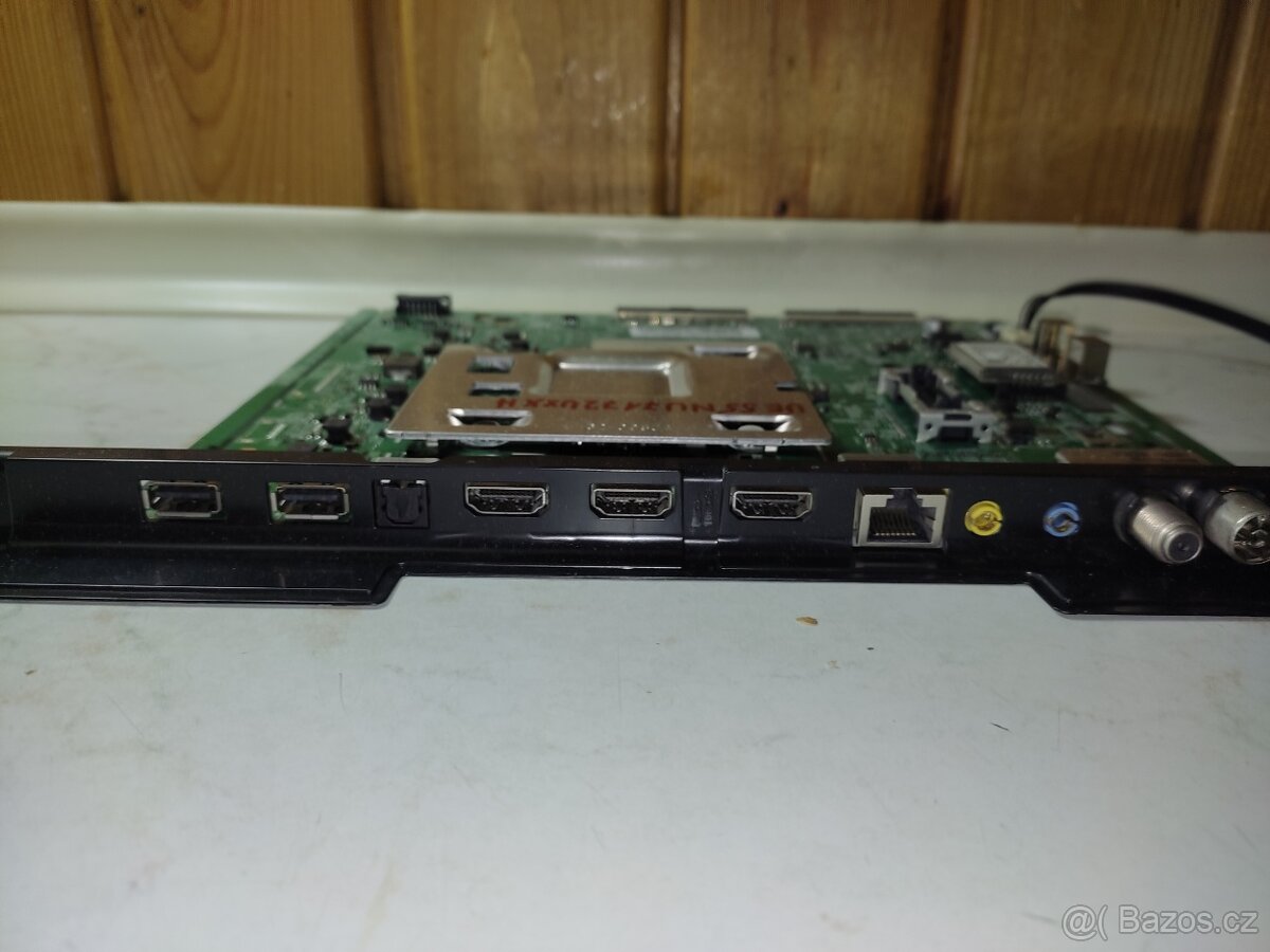 TV Samsung 55" LED (UE55NU7172UXXH) - 2