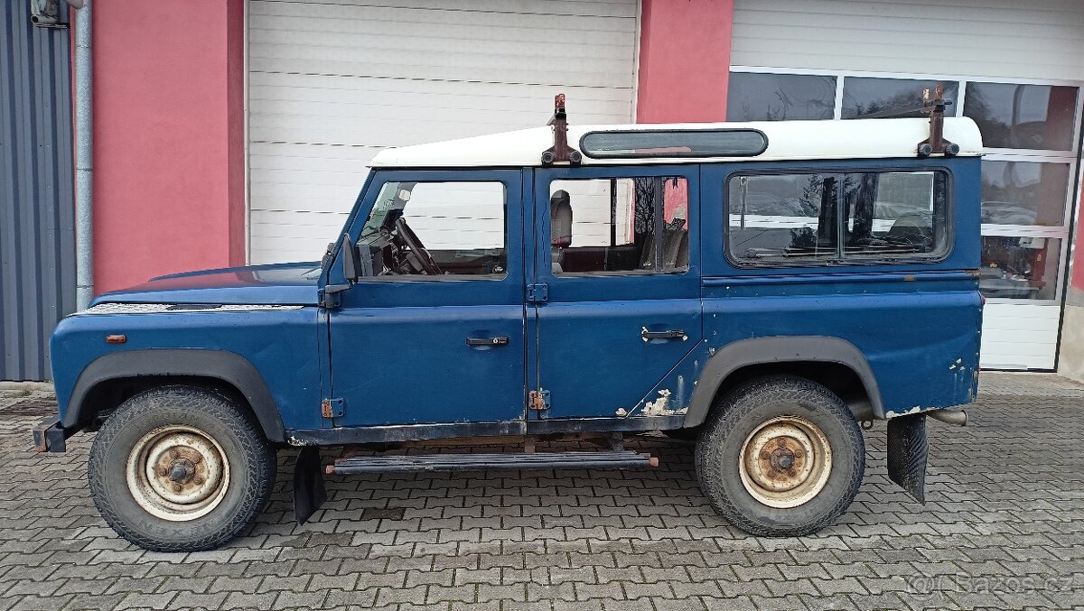 LAND ROVER DEFENDER 110 funkční stroj