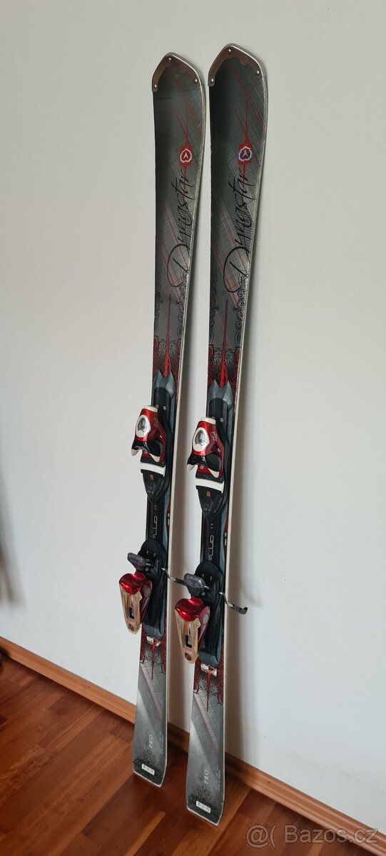 Dámské slalomové lyže Dynastar - 2