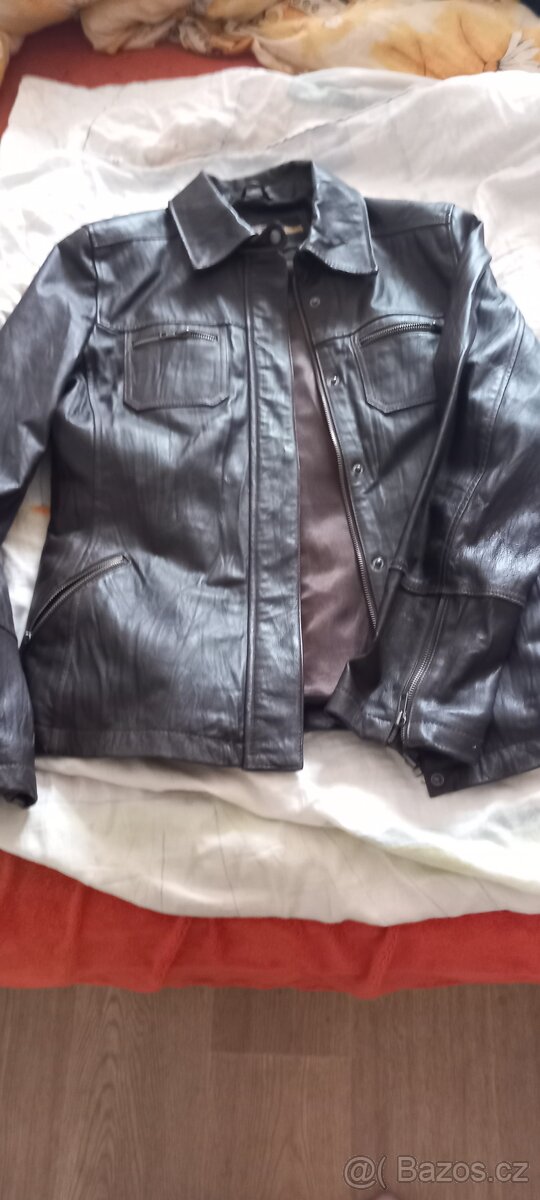 Kožená bunda z Kara - 2