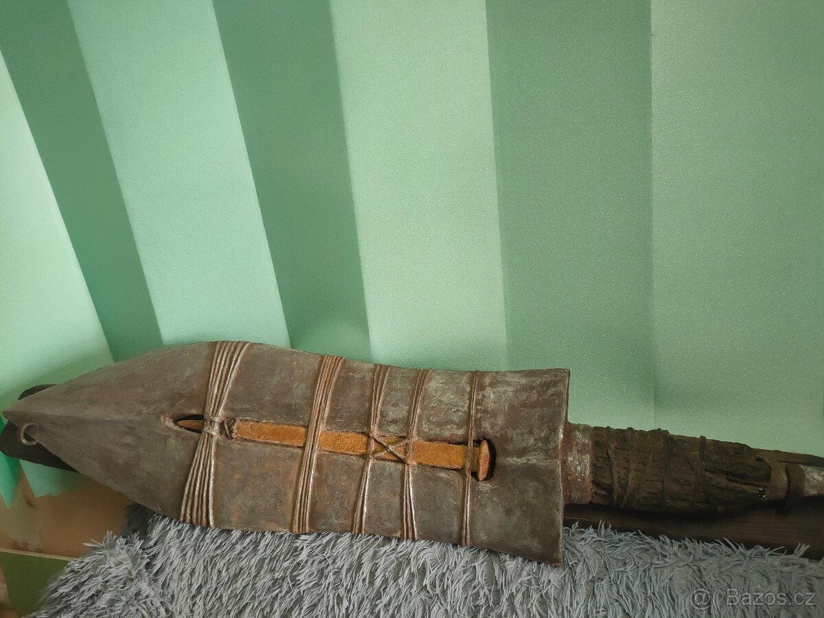 Langinovo kopí. Nástěnná dekorace. - 2