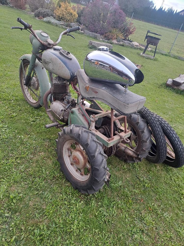 Jawa pérák 250, rv. 1947 - 2
