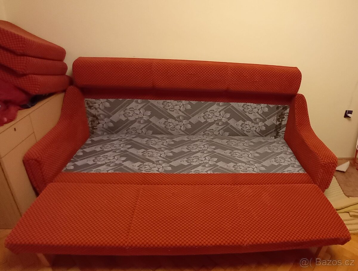 Daruji za odvoz rozkládací pohovkou gauč - 2