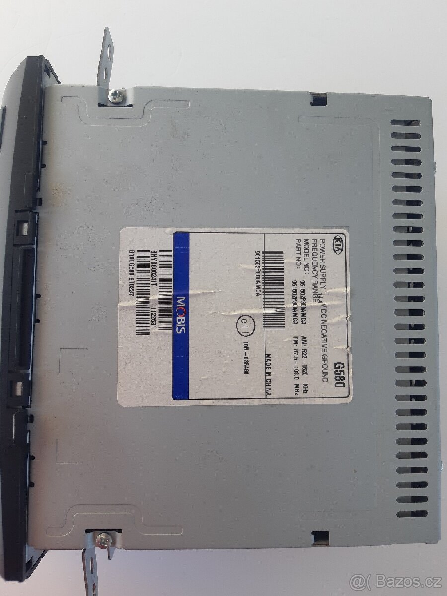 Originální autorádio Kia Sorento - 2