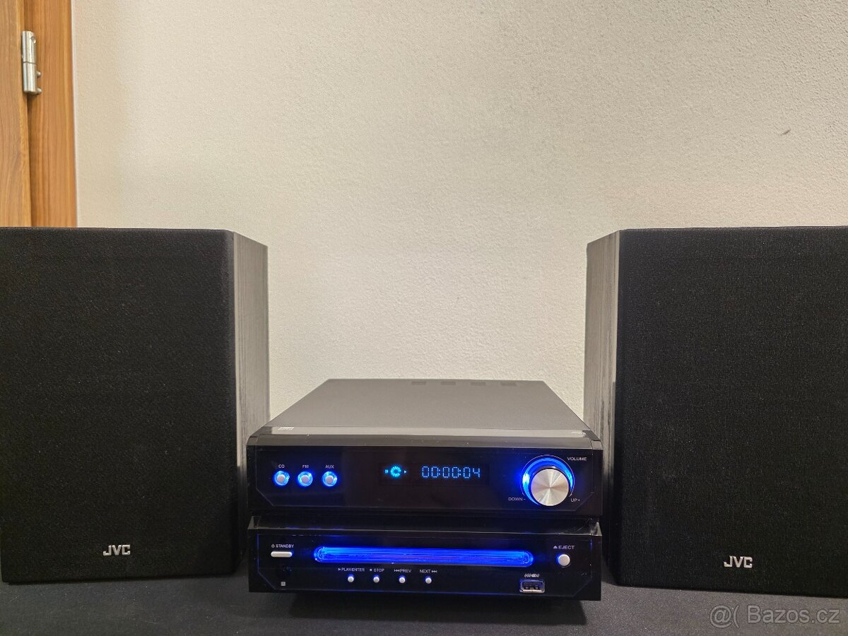 Dual MS 110CD + reproduktory JVC - 2