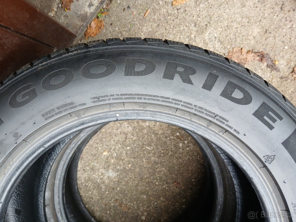 2ks zimní pneu 225/60/17 - 2