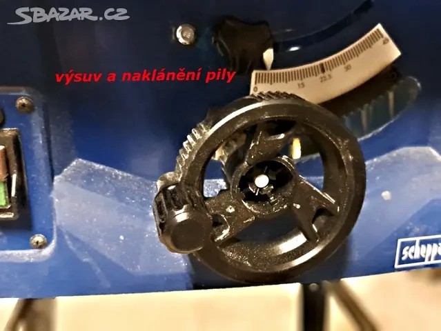 pila na dřevo na stojanu - 2