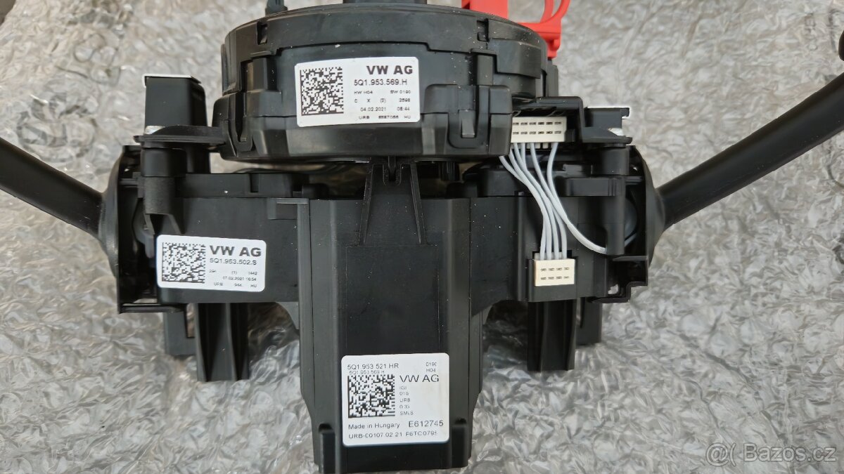 Podvolantová jednotka vw - 2