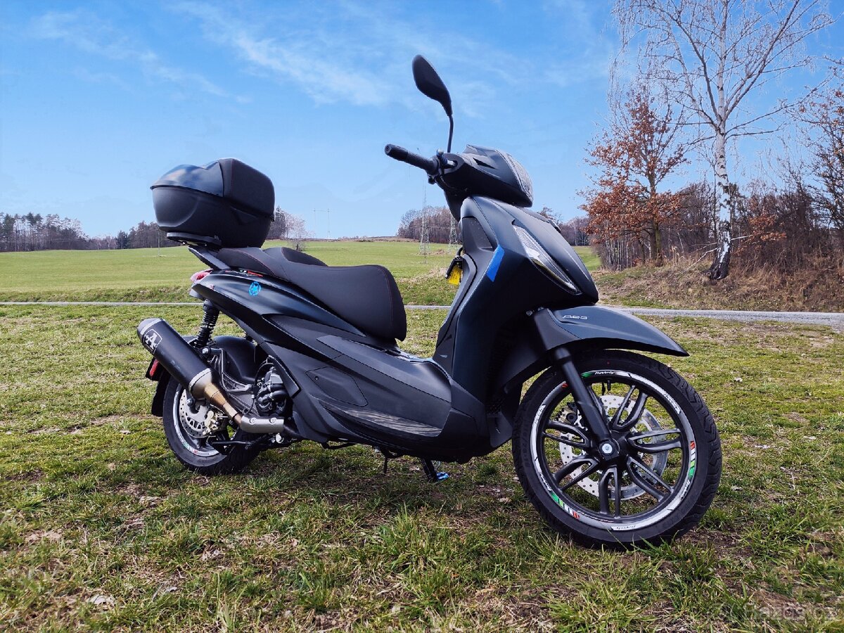 Piaggio Beverly 300 HPE S - 2