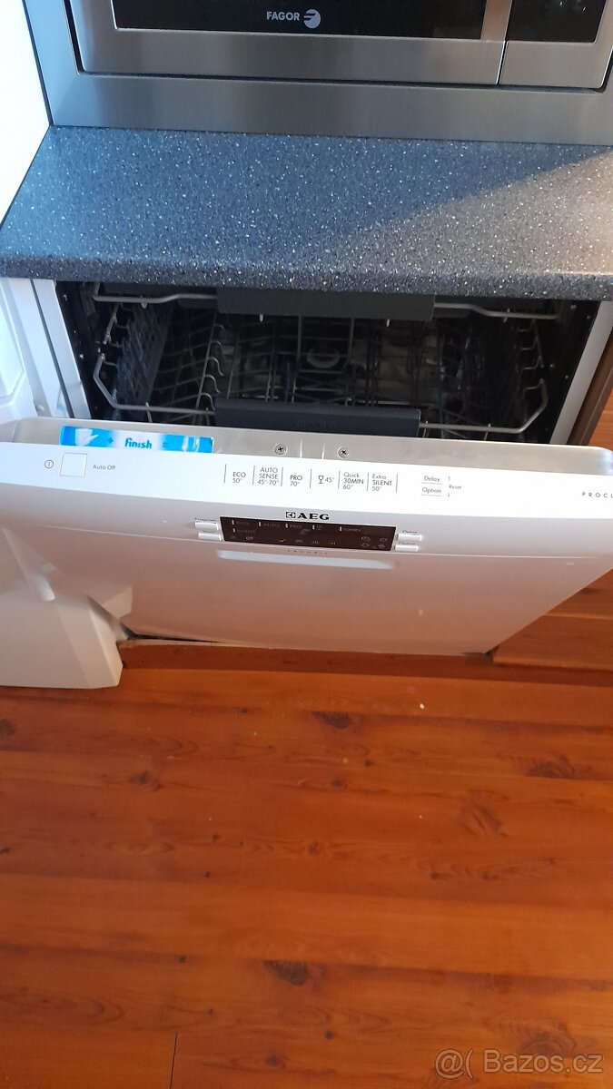 Prodam myčku AEG - 2