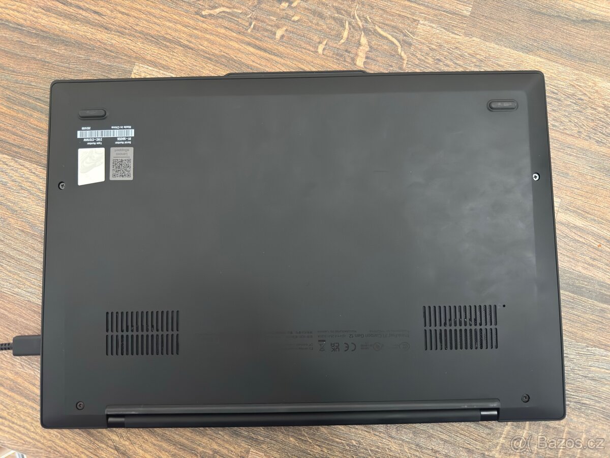 ThinkPad x1 Carbon gen 12 - 2