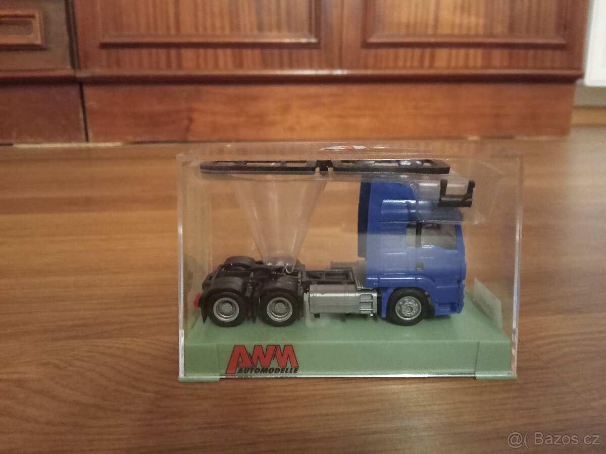 MAN 6x4 v měřítku 1:87 - 2