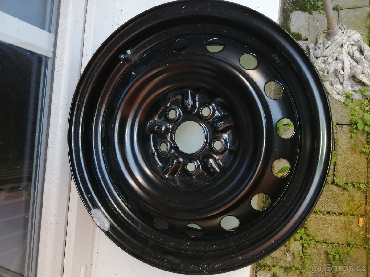 Nové ráfky na Toyota 6Jx15. ,ET 39 - 2