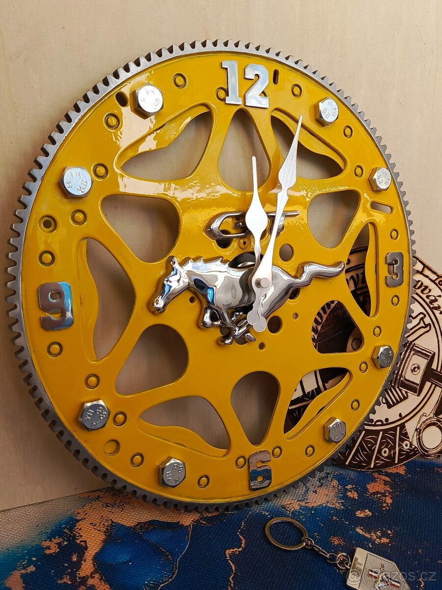 MUSTANG hodiny ze setrvačníku - Autonábytek Kovář - 2