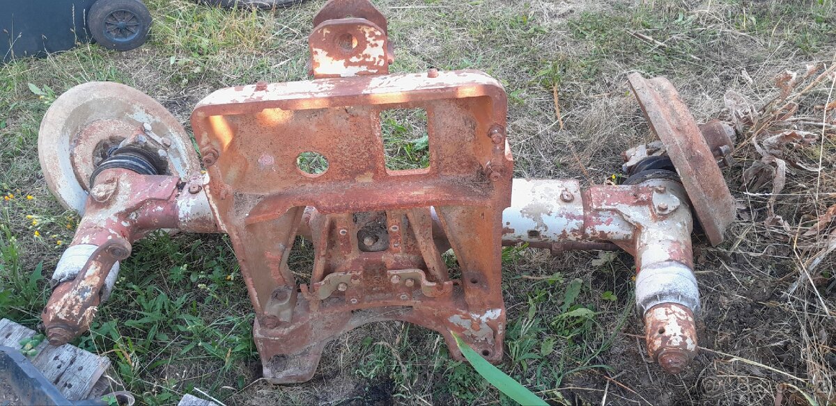 Prodám nápravu se závažím na zetor 5511, 5611 - 2