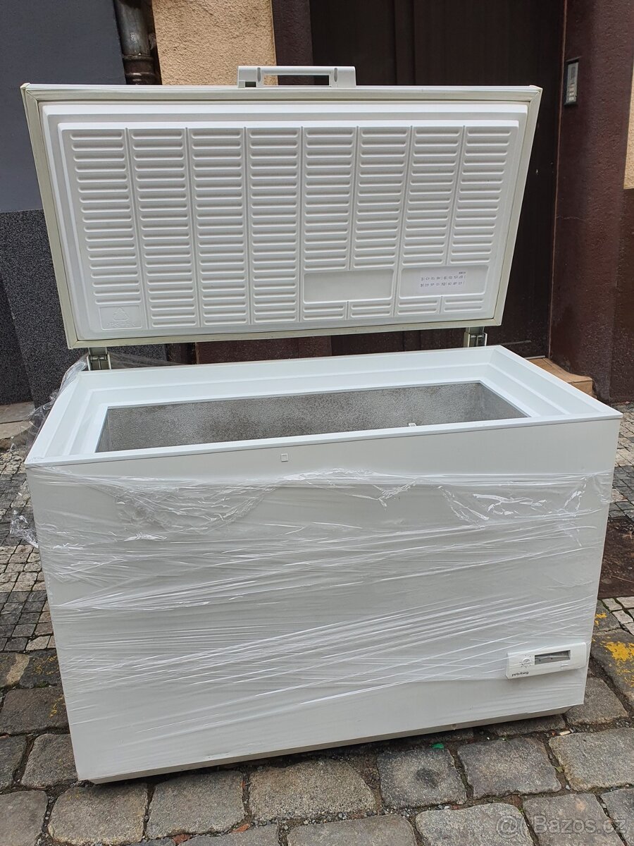 VELKÝ pultový mrazák – truhla 261 ltr - 2