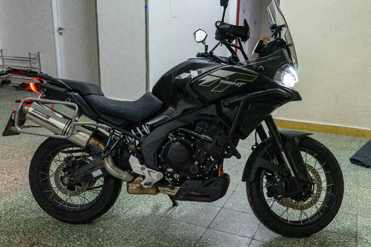 CF Moto 700MT Adventure 2025 - 2