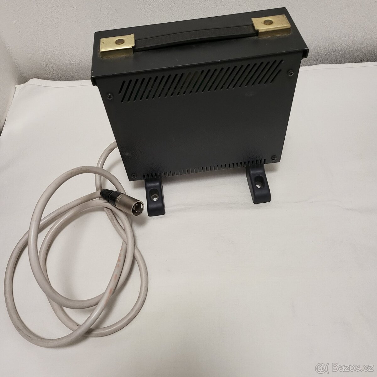 nabíječka k elektrickému invalidnímu vozíku - 2