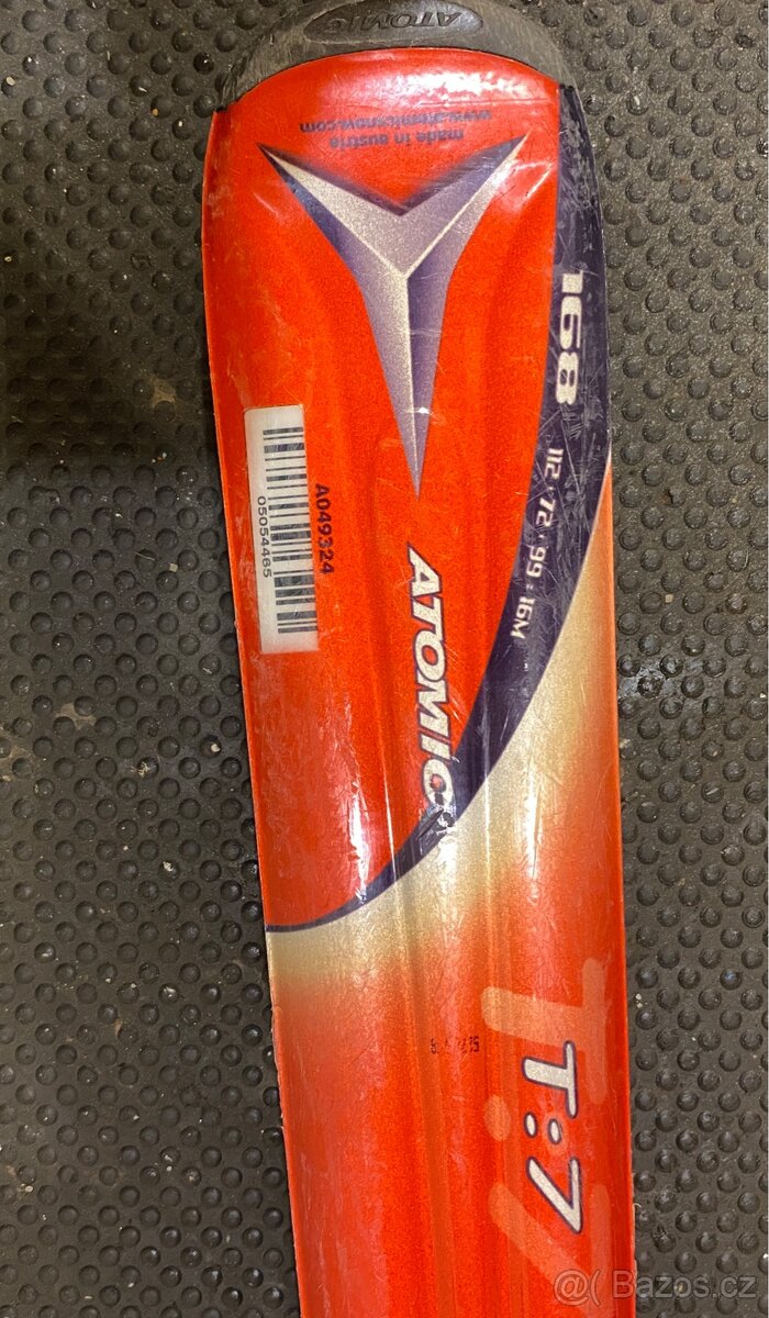 Sjezdové lyže Atomic T : 7 - 2