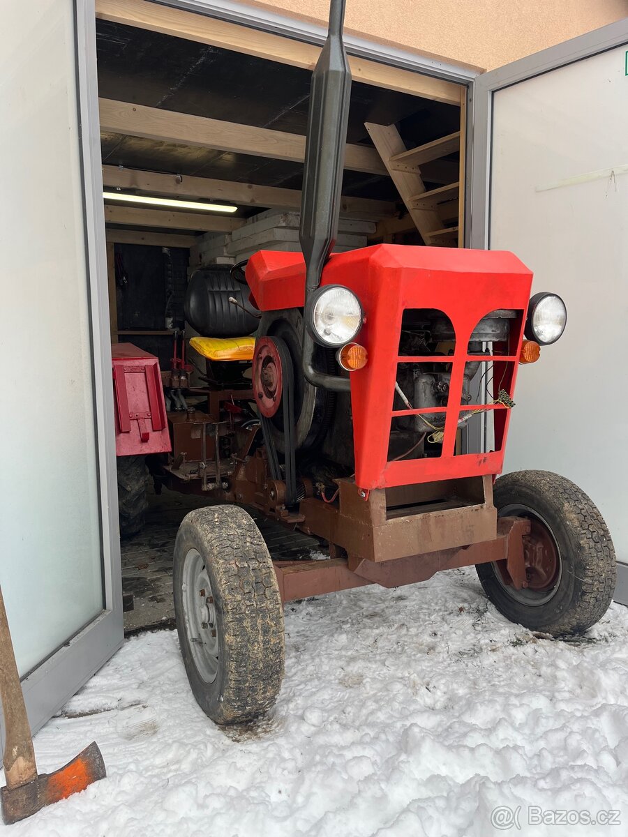 Malotraktor domácí výroby - 2