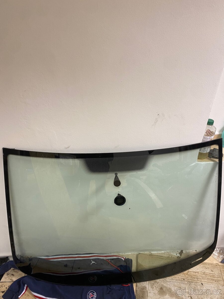 Čelní sklo Volkswagen golf Plus 5 - 2