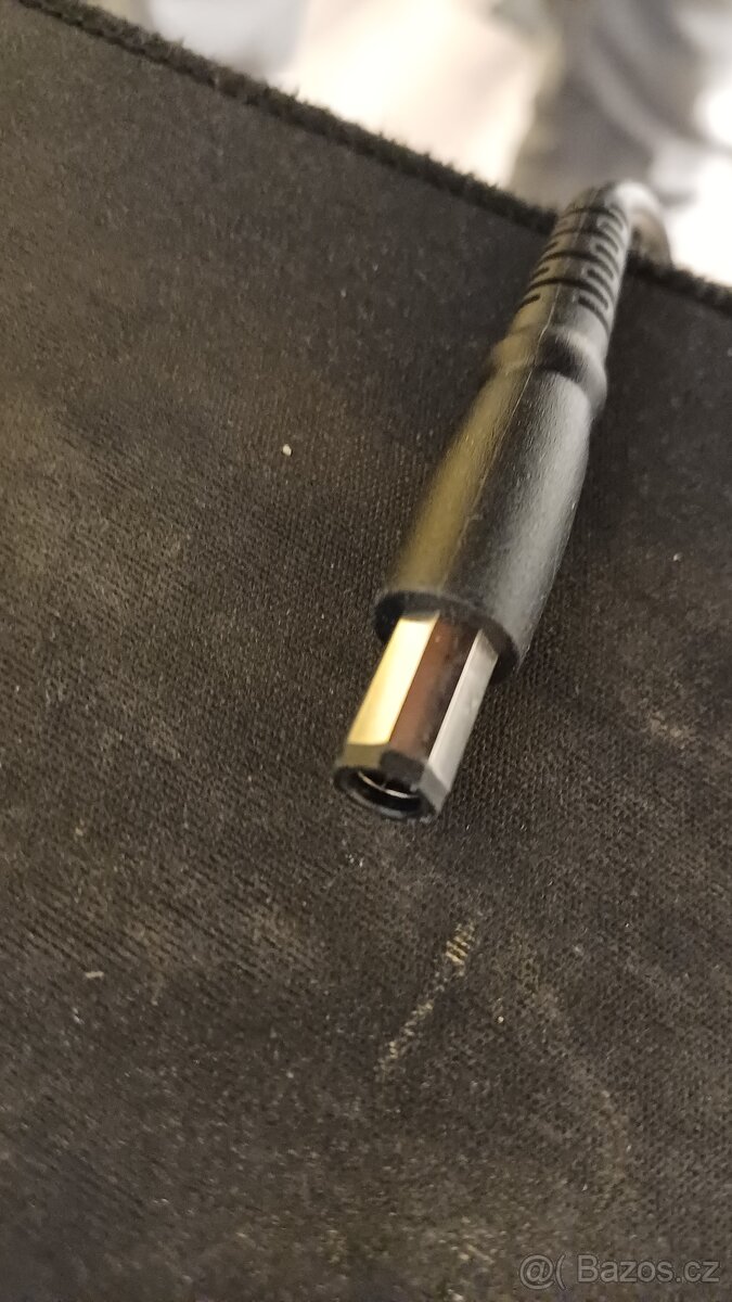 Nabíječka k notebooku AC ADAPTER - 2