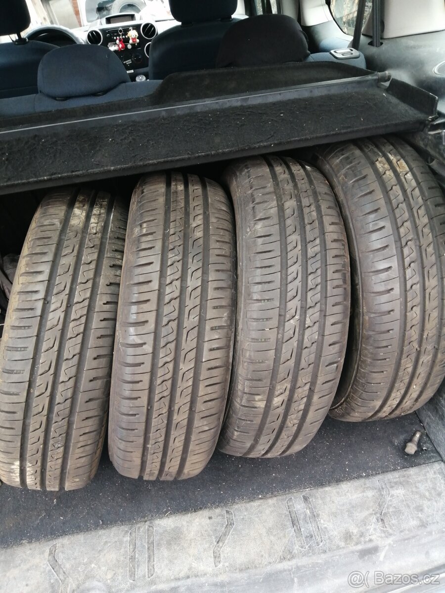 PRODAM=LETNI PNEU 175/65R14 7mm. - 2