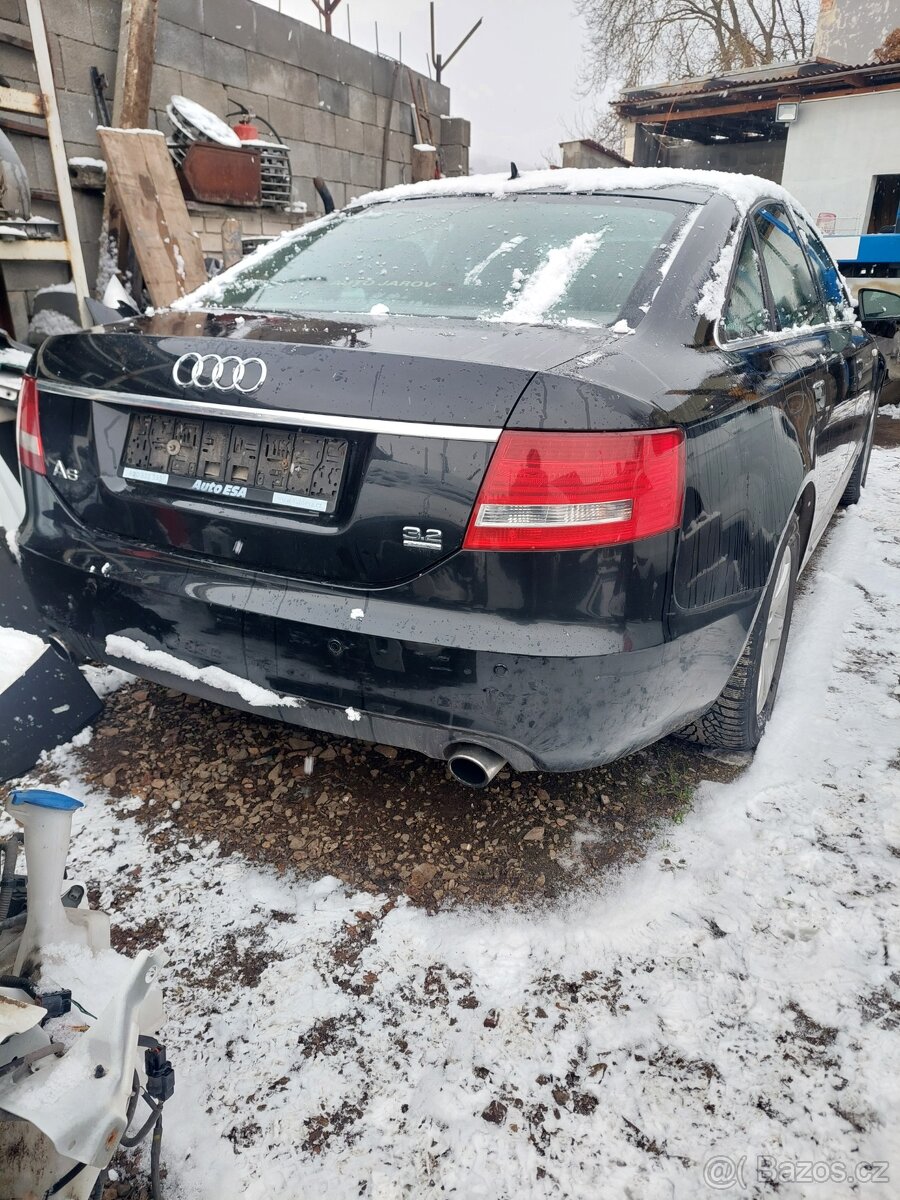 Audi A6 3.2i - 2
