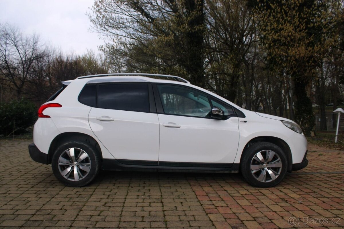 Peugeot 2008 1.2 PureTech Style - 2