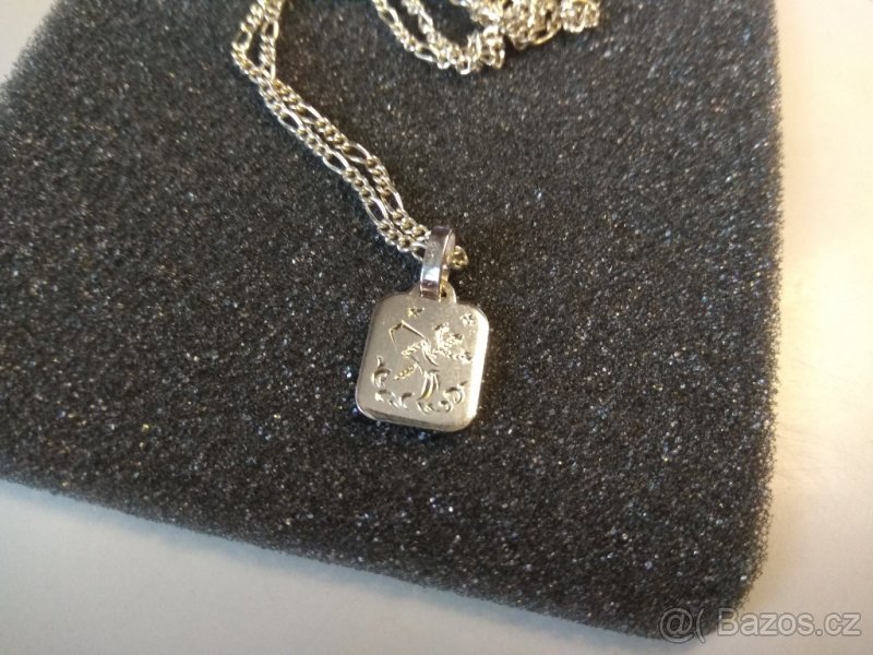 Stříbrný přívěsek se znamením vodnáře - 2