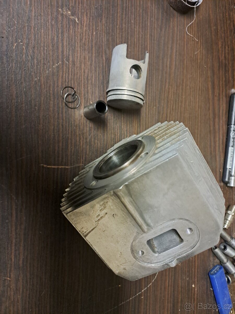 Válec pionýr Jawa 50 /05 - 2