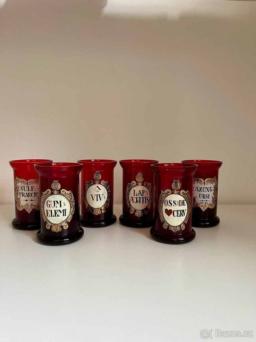 Sada starých skleněných lékárenských dóz - 2