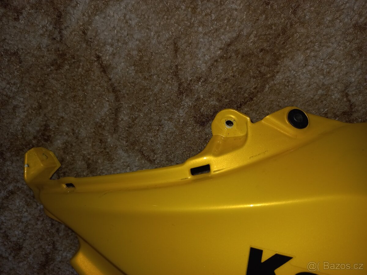 Boční kryt nádrže kawasaki Versys - 2