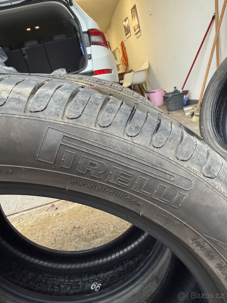 Letní 235/50 r19 - 2