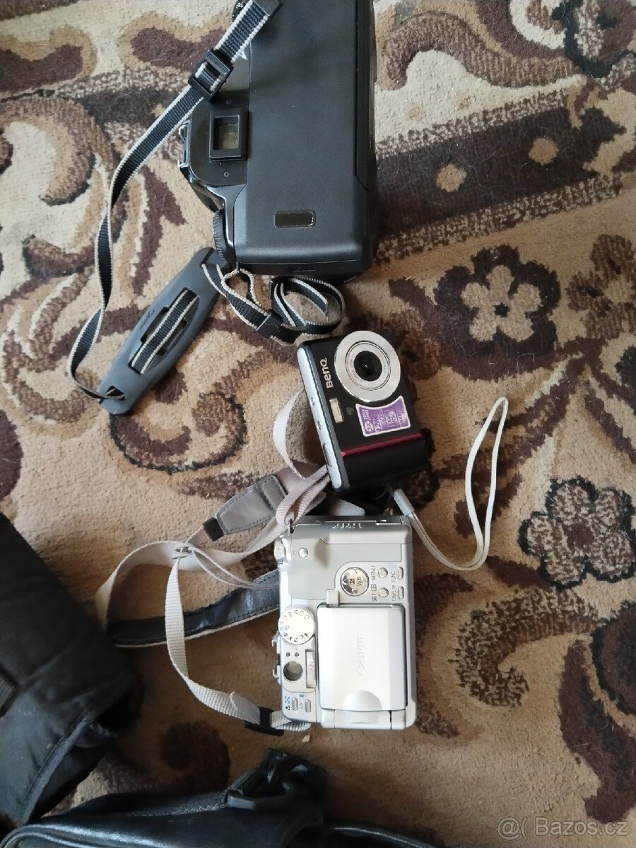 Fotoaparáty - 2