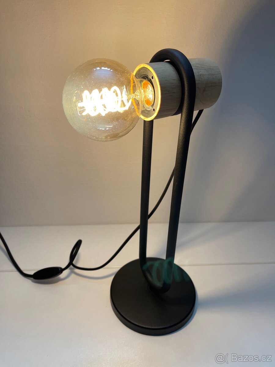 Stolní lampa Chieveley - 2