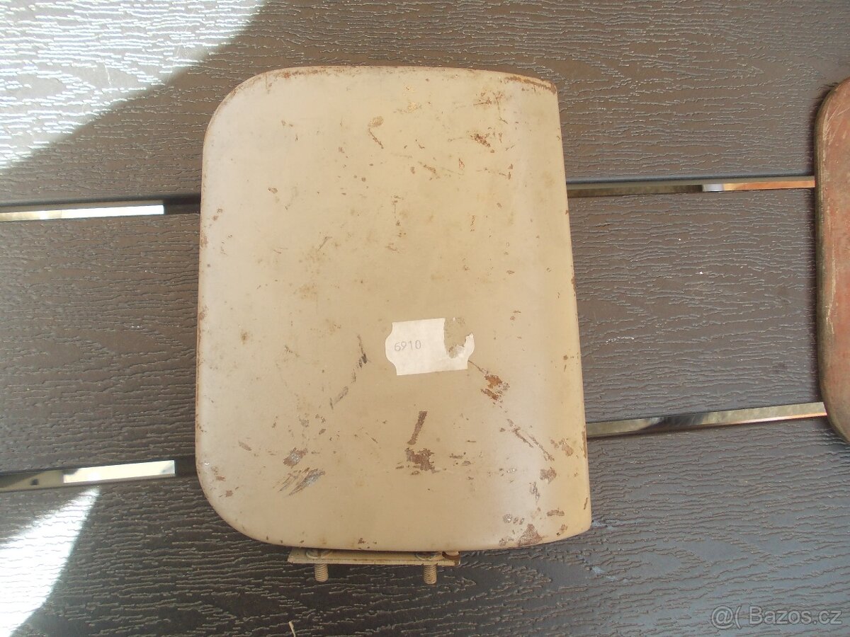 Dvířka na nádž Felicia - 2