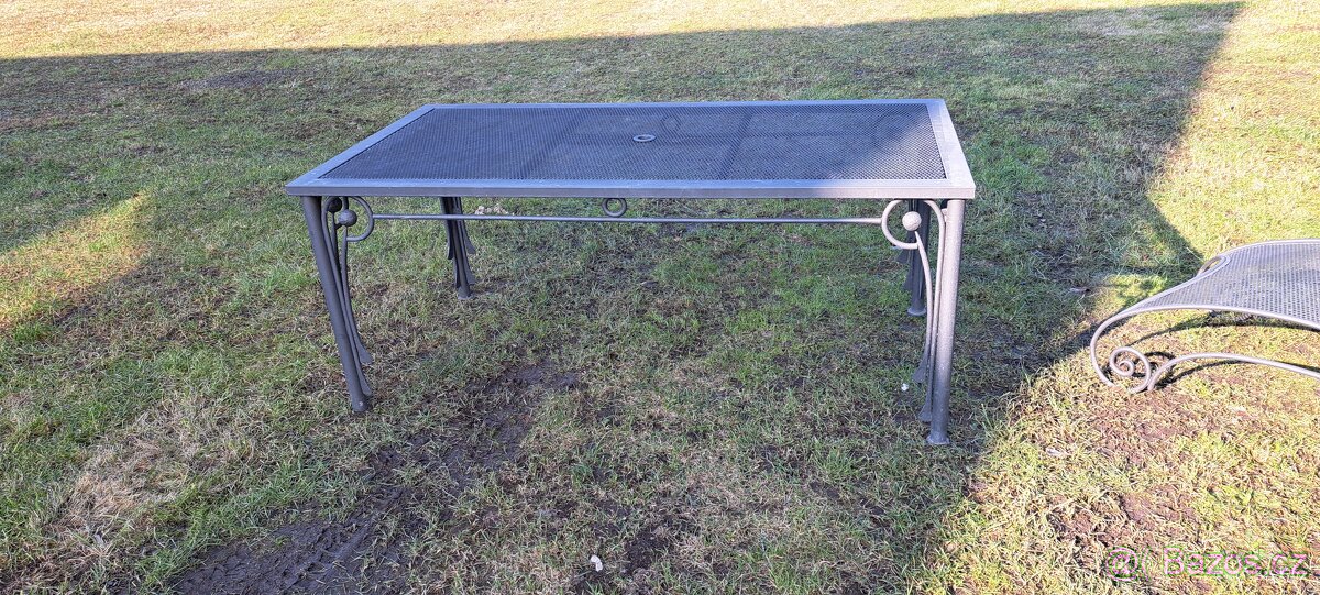 Zahradní nábytek - 2