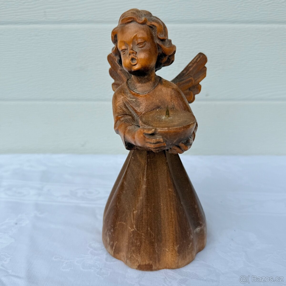 Dřevěná socha anděl svícen světlonoš - 2