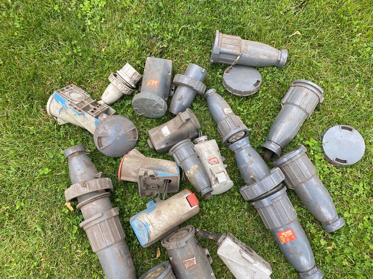 Zásuvka zástrčka 380V prodlužovací kabel 380V - 2