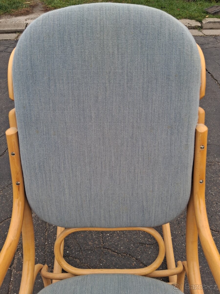 HOUPACÍ KŘESLO - 2
