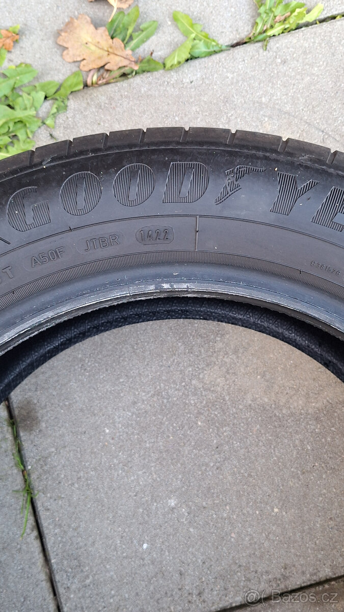Letní pneu 205/55/16 - 2