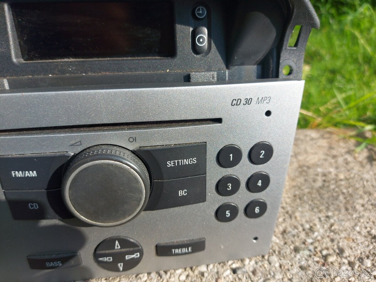 OPEL ASTRA H, CORSA C, MERIVA A - autorádio CD30 MP3 - 2