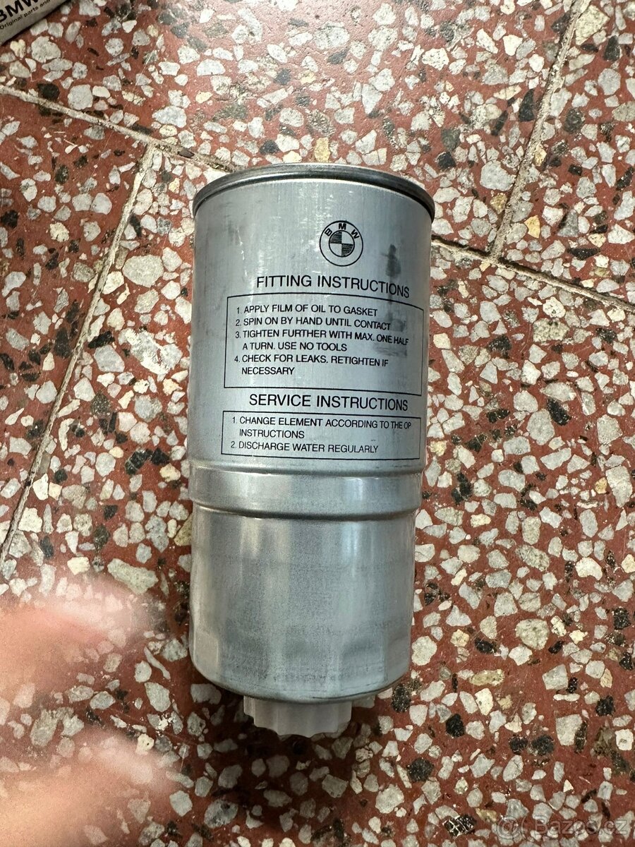 Palivové filtry BMW e28 e30 e34 e36 - 2