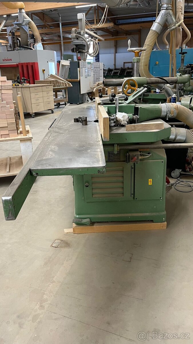 spodní frézka Martin T21 s prodloužením a podavačem - 2