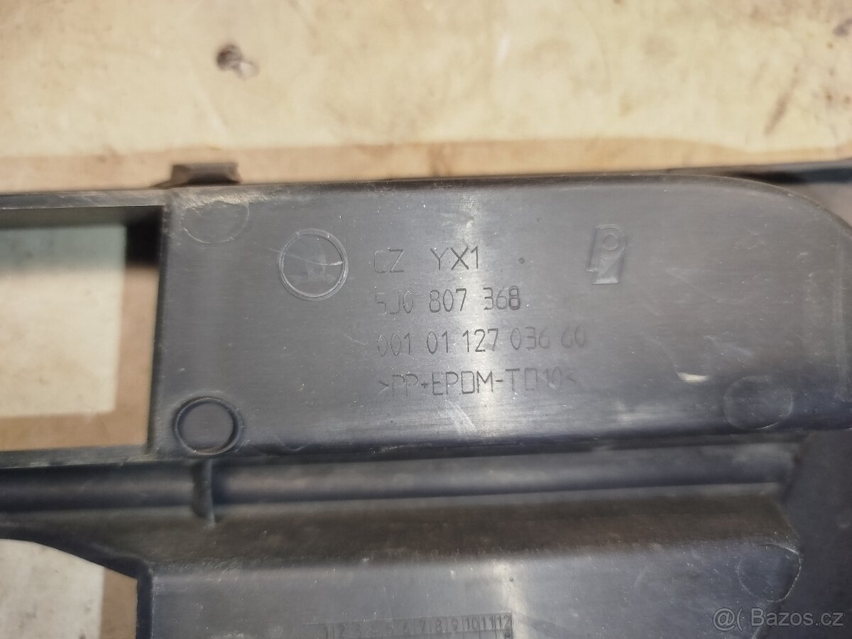 Mřížky předního nárazníku - 2