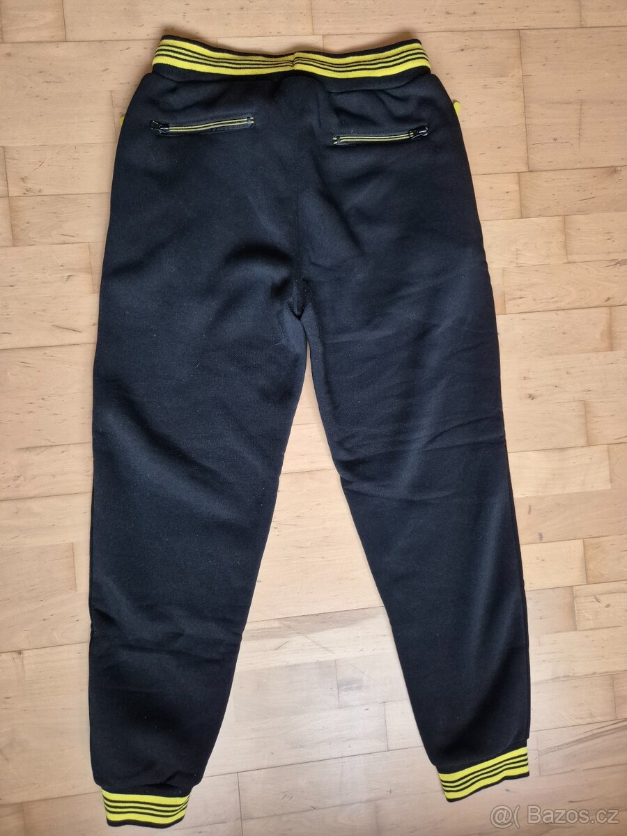 Prodán NOVÉ tepláky EVERLAST - 2