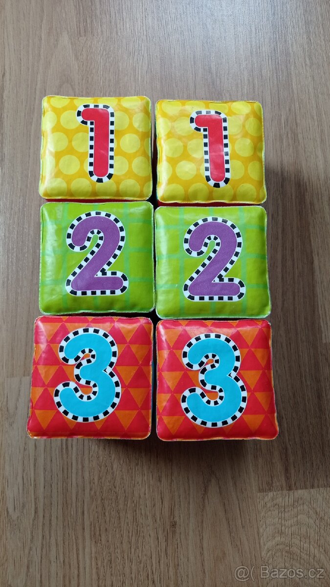 Pěnové kostky + kostka se šterchátkem - 2